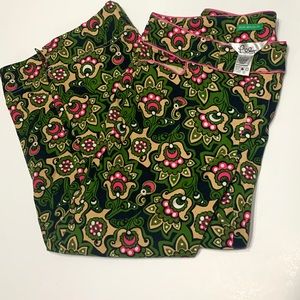 Lily Pulitzer “Palm Beach Fit” Capri pants